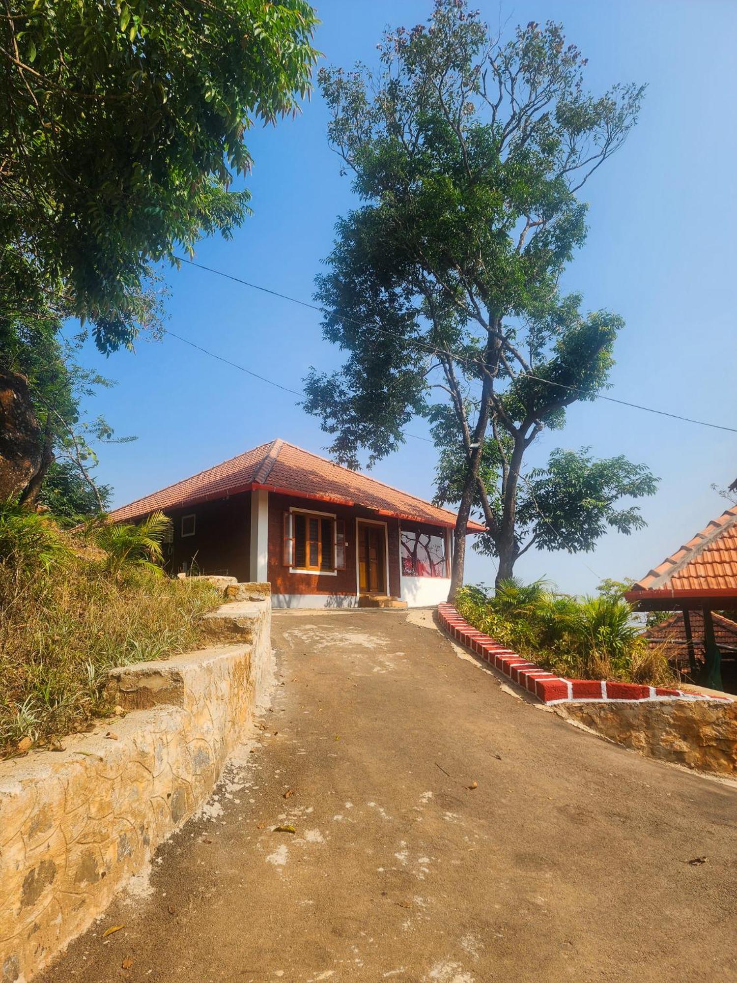 Celestial Heights Homestay Kurchi Экстерьер фото