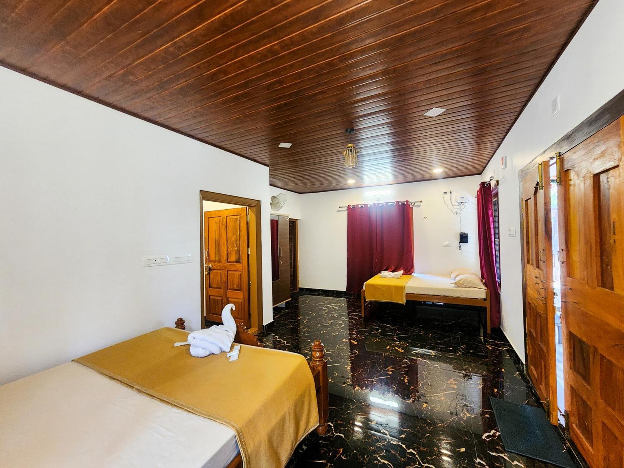 Celestial Heights Homestay Kurchi Экстерьер фото