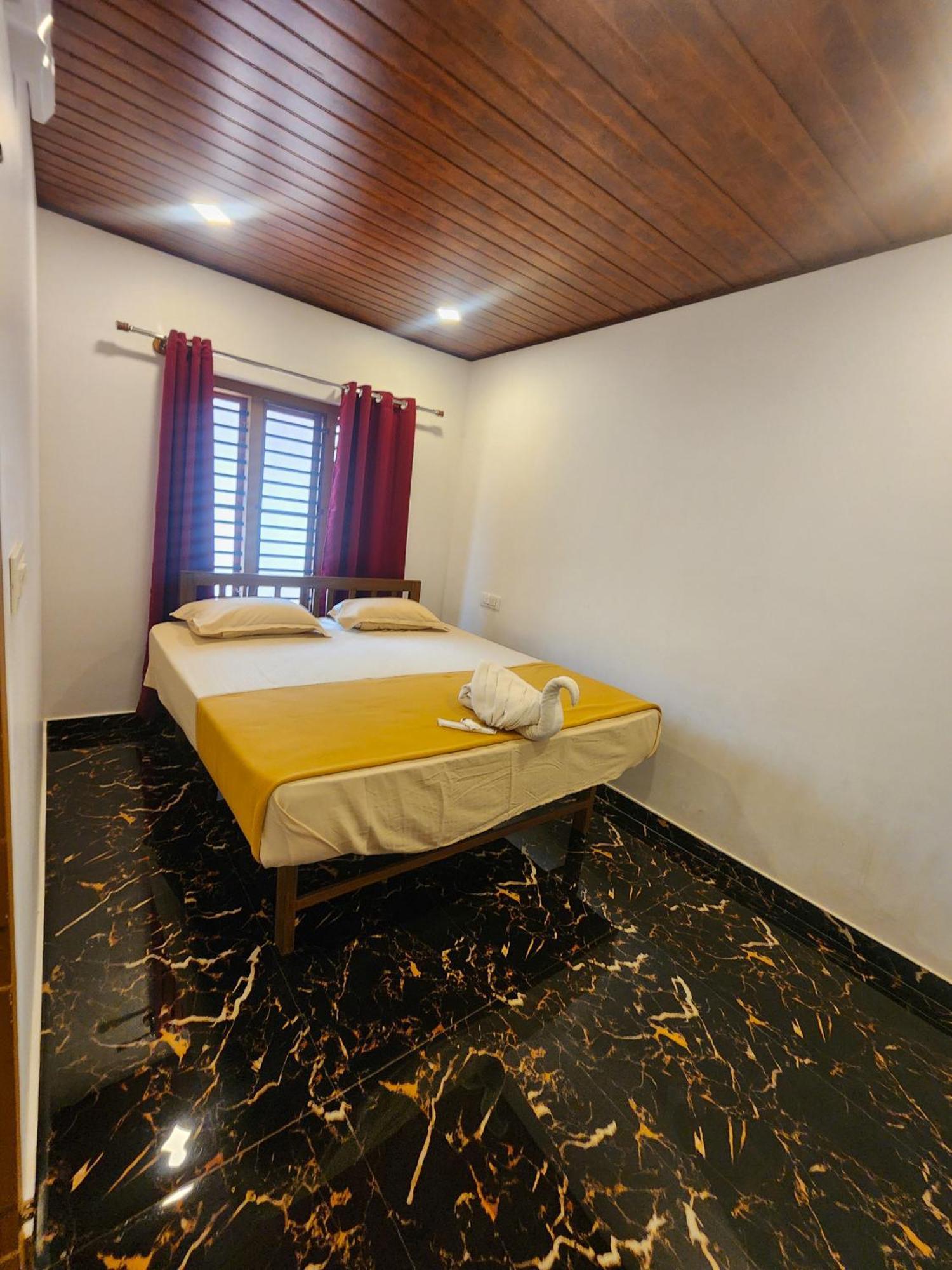 Celestial Heights Homestay Kurchi Экстерьер фото